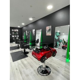 6TREINTA barbería peluquería Valdebebas puestos