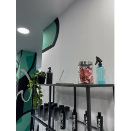 6TREINTA barbería peluquería Valdebebas productos