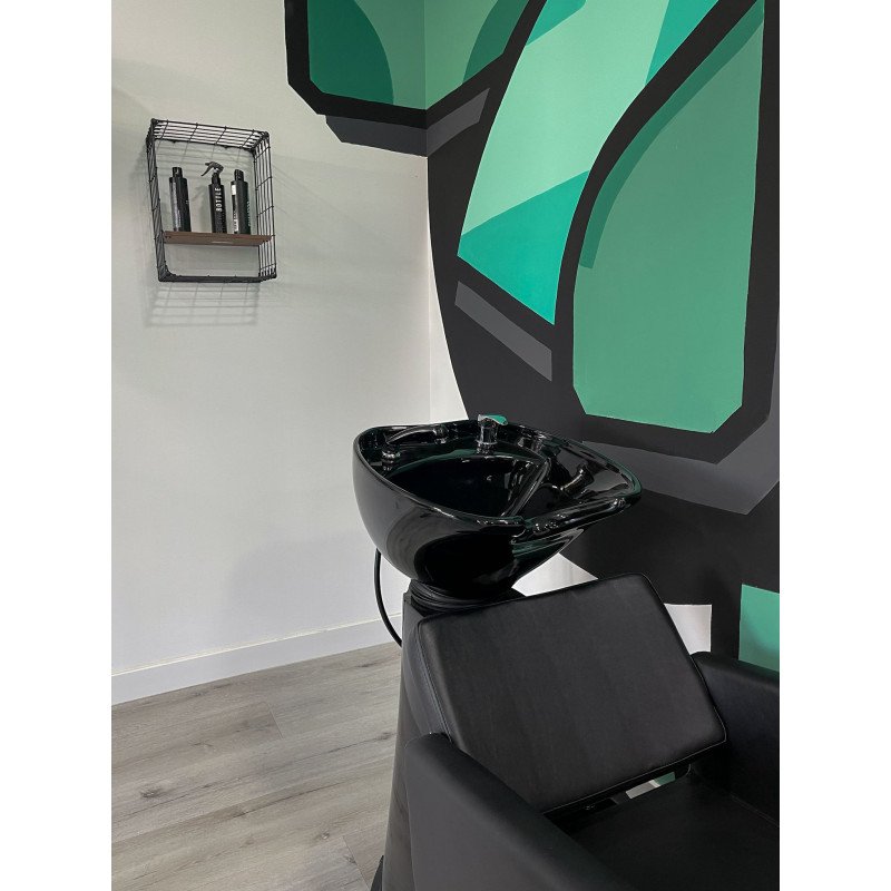 6TREINTA barbershop hair salon Valdebebas waiting area